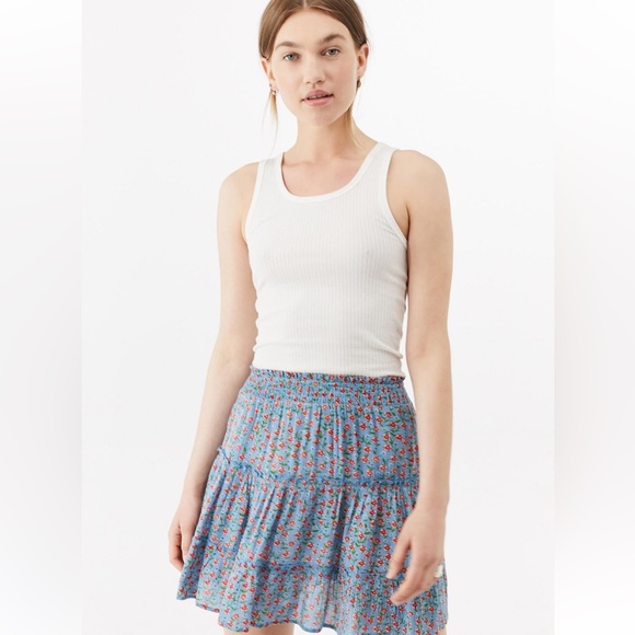 URBAN OUTFITTERS MAISIE FLORAL TIERED MINI SKIRT SZ L - Picture 1 of 3